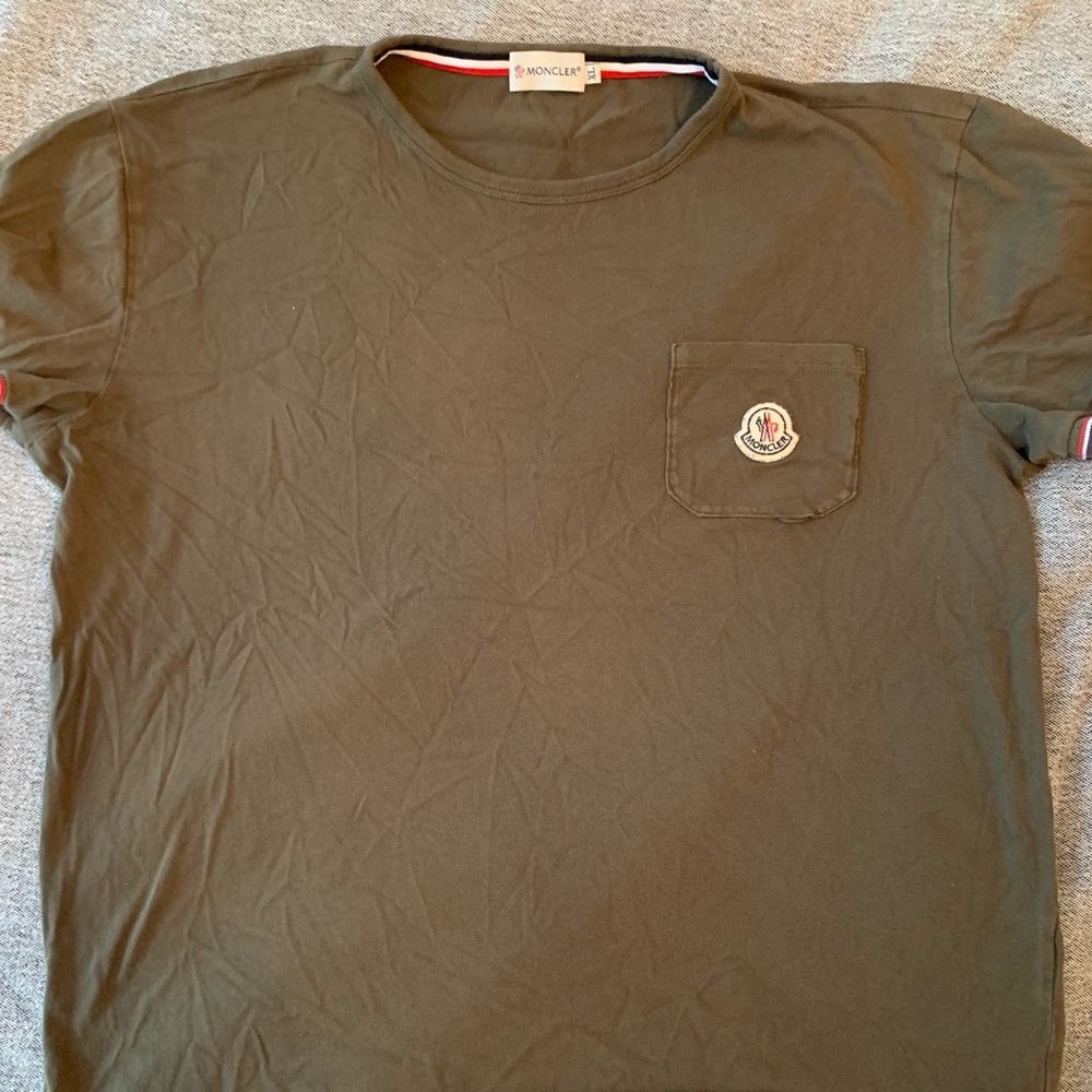 Moncler tshirt xxl